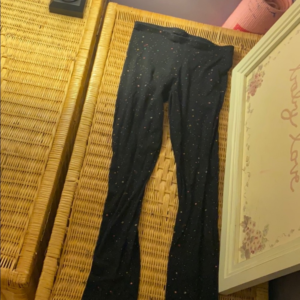 Leggings with stars on them